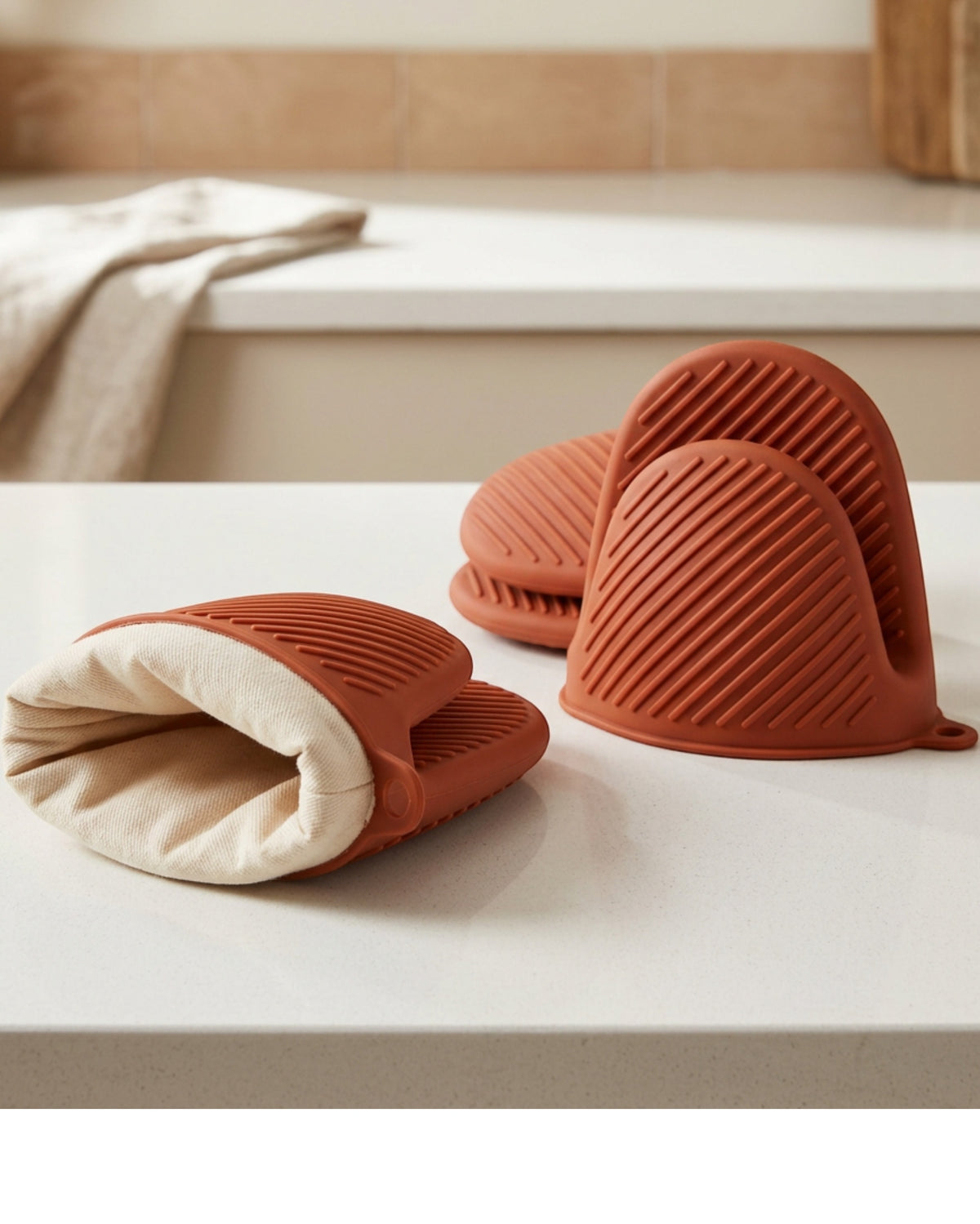 Nvvk Silicone Pinch Oven Mitts Set of 4 Rust - Lifestyle view